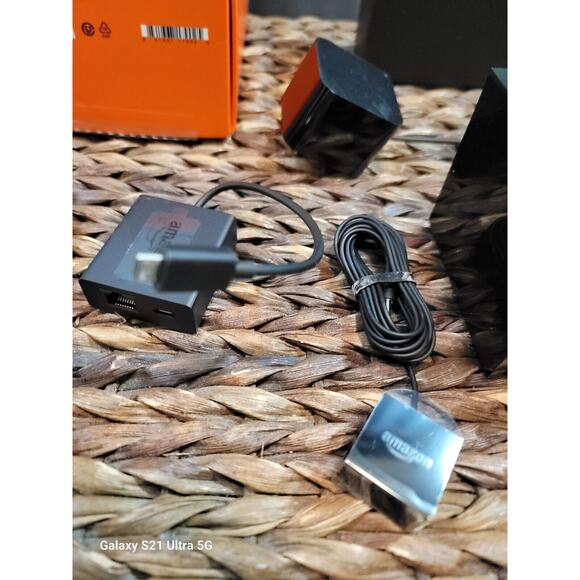 Amazon Fire TV Cube Hands-Free Streaming Device Alexa 4K Ultra HD 2nd Gen NewBox - Picture 5 of 16